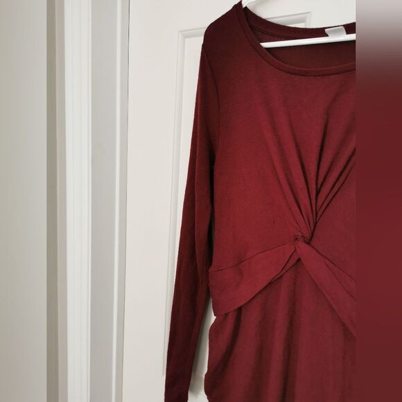 2/$20 Old Navy Maternity dress size S - Picture 2 of 5